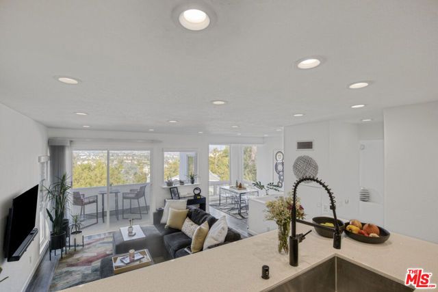 4110 Vanetta Place, Studio City (los Angeles), CA 91604