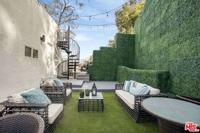 4110 Vanetta Place, Studio City (los Angeles), CA 91604