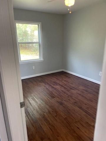 7210 Kassarine Pass, Houston, TX 77033