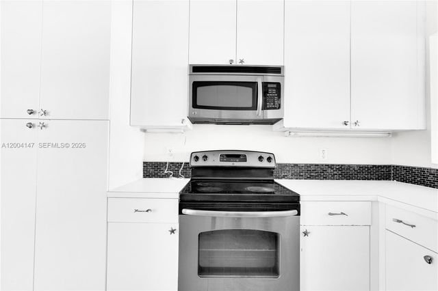 10730 NW 66th St 113, Doral, FL 33178