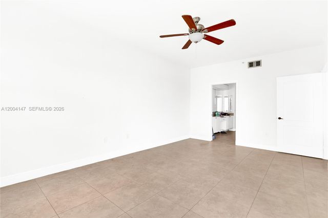 10730 NW 66th St 113, Doral, FL 33178