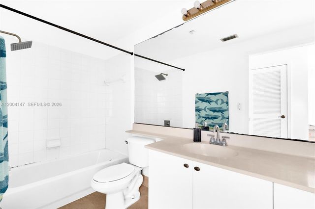 10730 NW 66th St 113, Doral, FL 33178