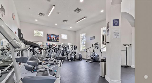 10730 NW 66th St 113, Doral, FL 33178