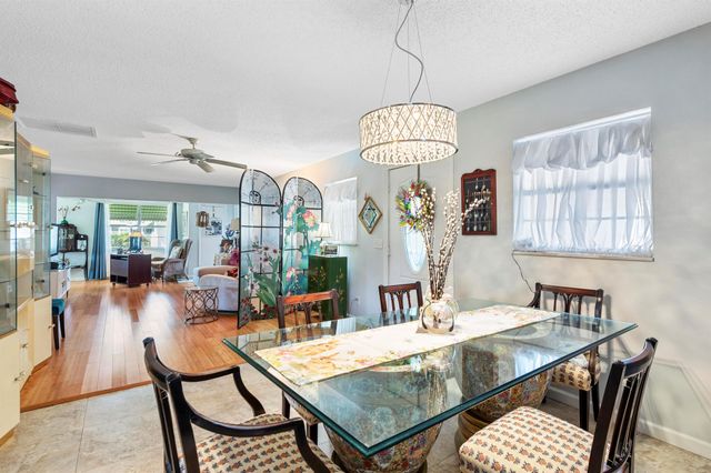 249 Cardinal Lane, Delray Beach, FL 33445