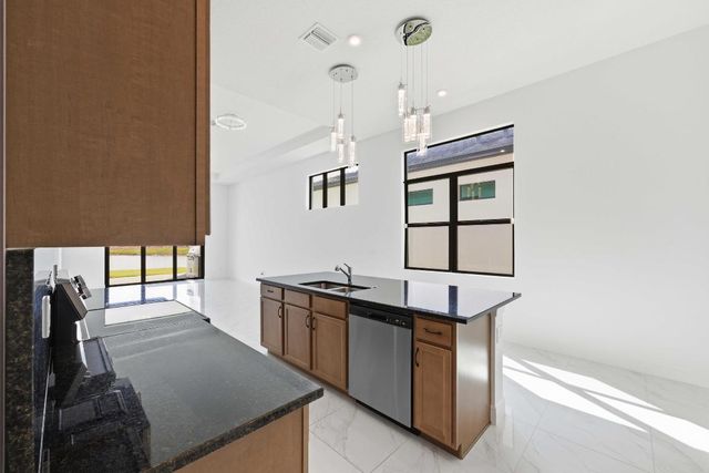 12508 SW Lunata Way, Port St. Lucie, Port St Lucie, FL 34987