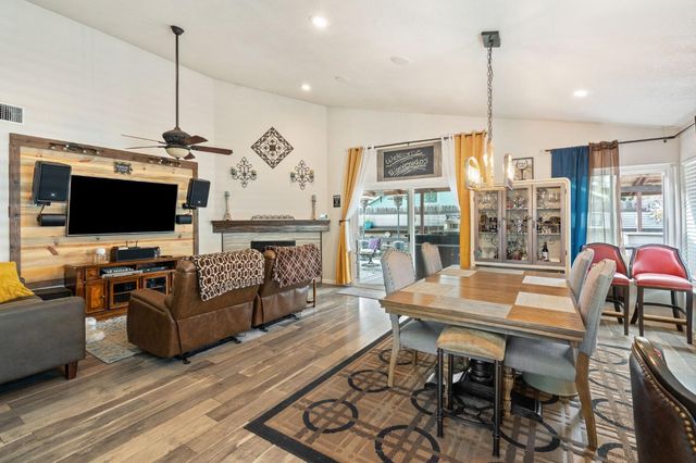 1358 Grendel Way, Sacramento, CA 95833