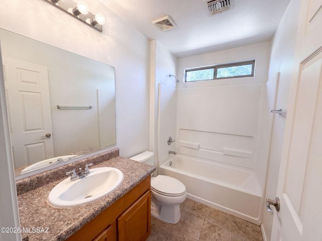 6550 W Wolf Valley Way, Tucson, AZ 85757