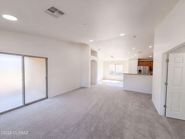 6550 W Wolf Valley Way, Tucson, AZ 85757