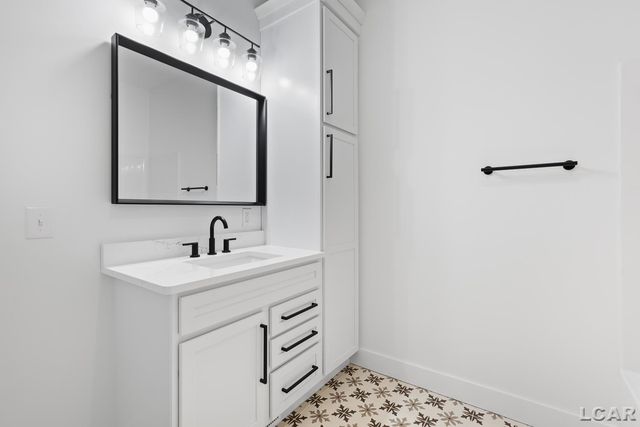 8810 Stephenson Highway, Onsted, MI 49265