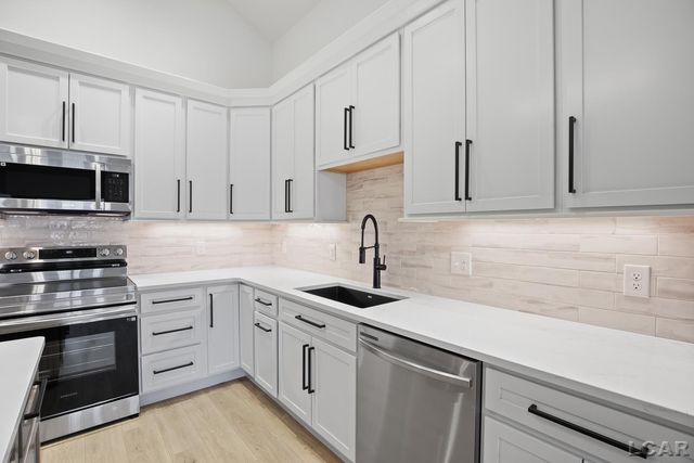 8810 Stephenson Highway, Onsted, MI 49265