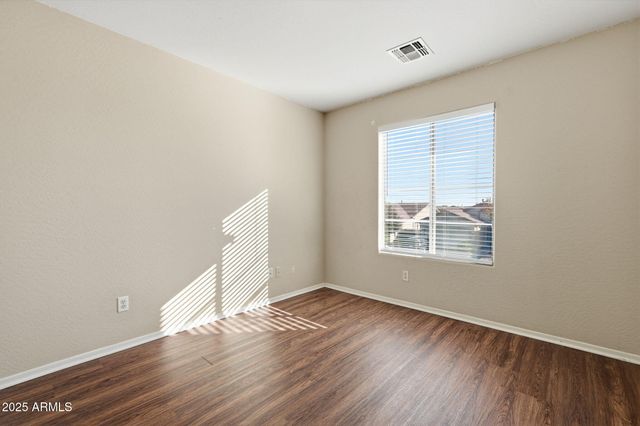 8852 W HESS Street, Tolleson, AZ 85353