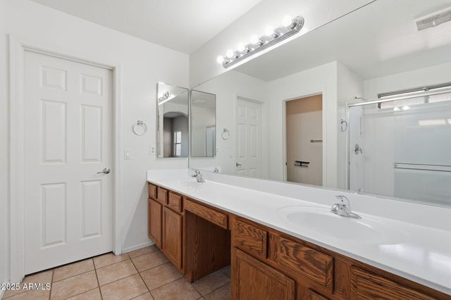 8852 W HESS Street, Tolleson, AZ 85353