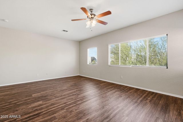 8852 W HESS Street, Tolleson, AZ 85353