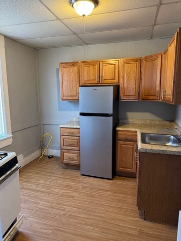 166 Winter Street 3F, Haverhill, MA 01830