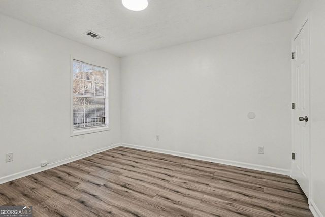 964 Pointers Way, Lawrenceville, GA 30043