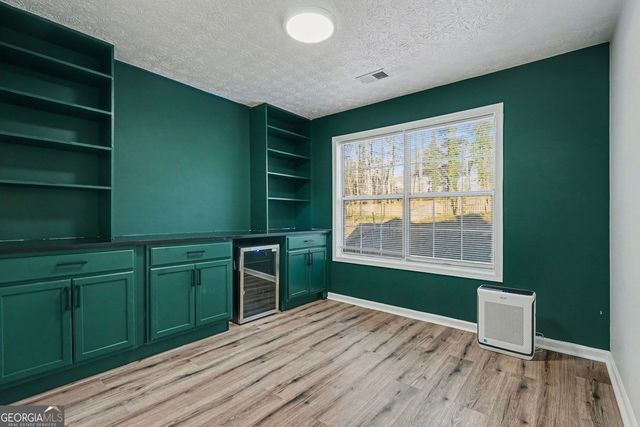 964 Pointers Way, Lawrenceville, GA 30043