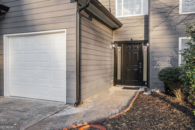 964 Pointers Way, Lawrenceville, GA 30043