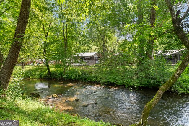 496 Hidden Valley Road, Cleveland, GA 30528