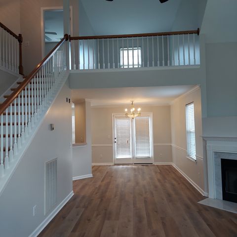 412 Hickory Chase Dr, Madison, TN 37115