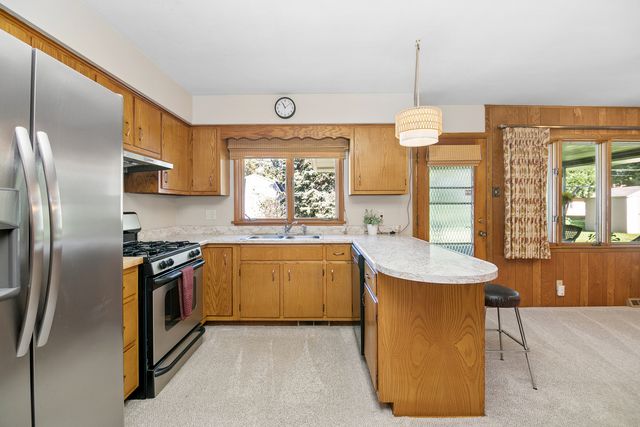 2705 Calmer Drive, Joliet, IL 60433