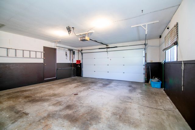 2705 Calmer Drive, Joliet, IL 60433