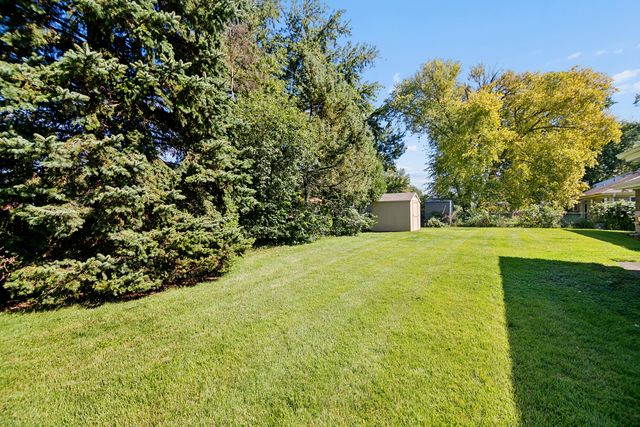 2705 Calmer Drive, Joliet, IL 60433