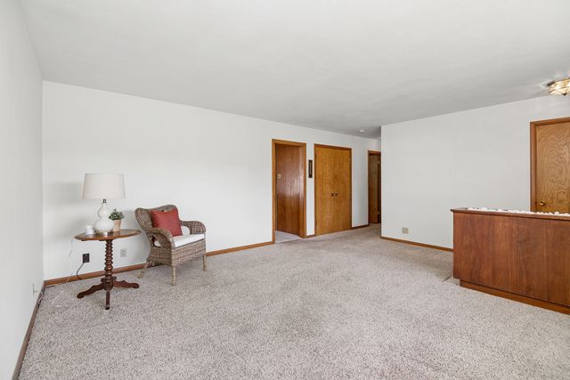 2705 Calmer Drive, Joliet, IL 60433