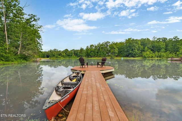 265 Falling Leaf Rd, Jamestown, TN 38556