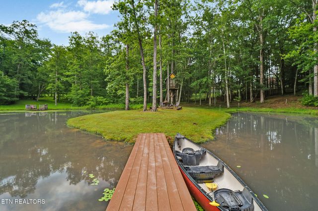 265 Falling Leaf Rd, Jamestown, TN 38556