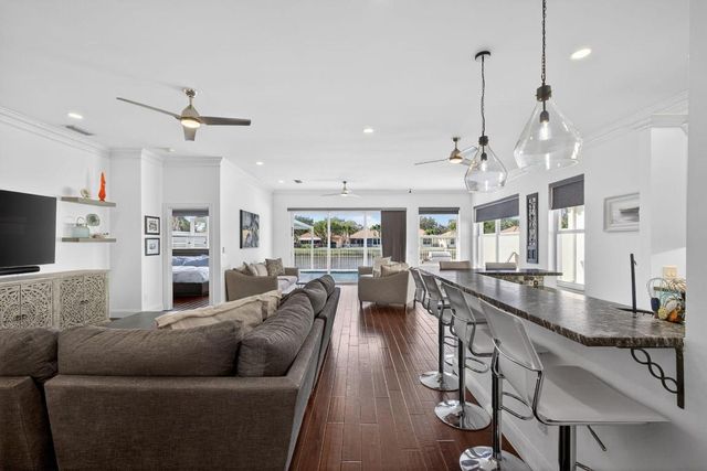 177 Hampton Place, Jupiter, FL 33458