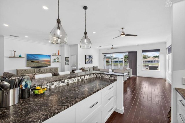 177 Hampton Place, Jupiter, FL 33458