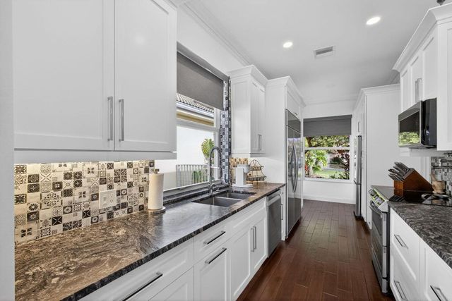 177 Hampton Place, Jupiter, FL 33458