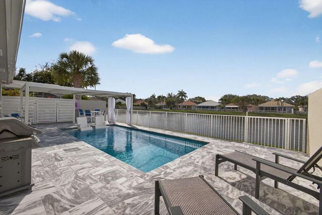 177 Hampton Place, Jupiter, FL 33458