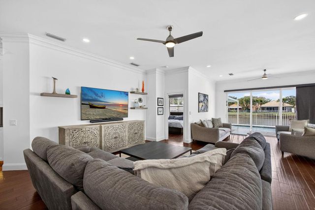 177 Hampton Place, Jupiter, FL 33458