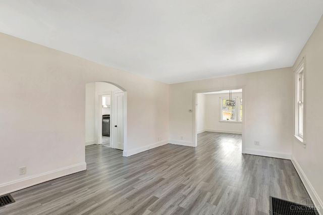 1225 Amanda Place, Cincinnati, OH 45205