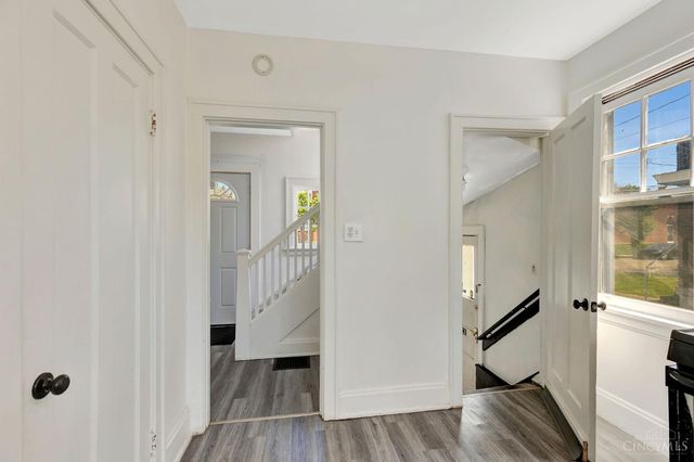 1225 Amanda Place, Cincinnati, OH 45205