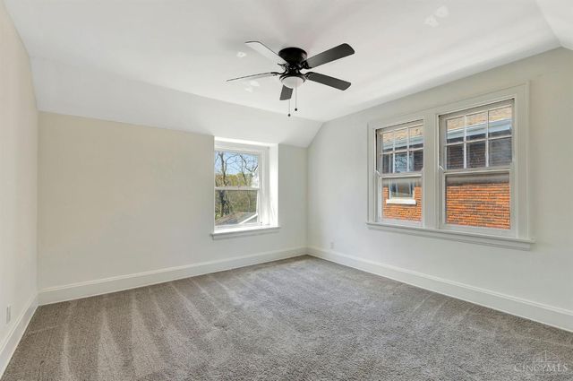 1225 Amanda Place, Cincinnati, OH 45205