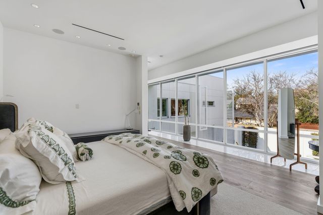 1509 Banks Street, Houston, TX 77006