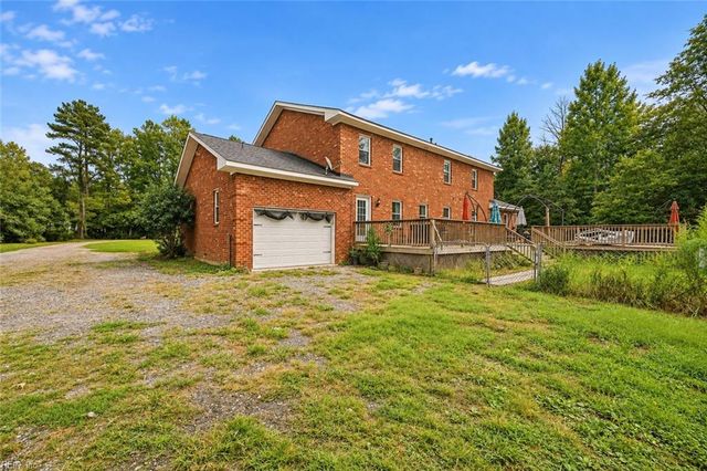 2536 Seven Eleven RD, Chesapeake, VA 23322