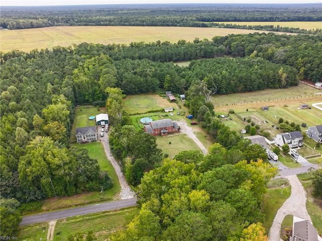 2536 Seven Eleven RD, Chesapeake, VA 23322