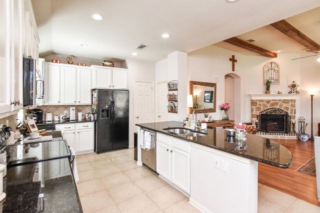 1700 Bluebird Drive, Little Elm, TX 75068