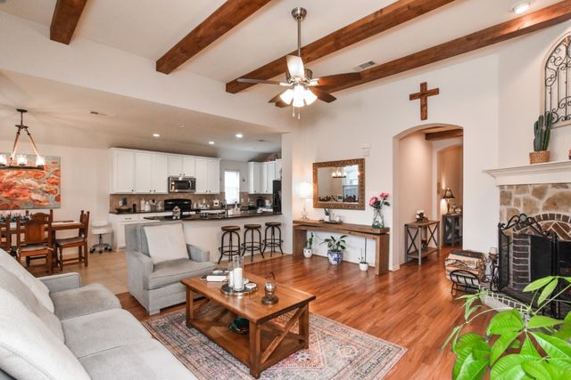 1700 Bluebird Drive, Little Elm, TX 75068