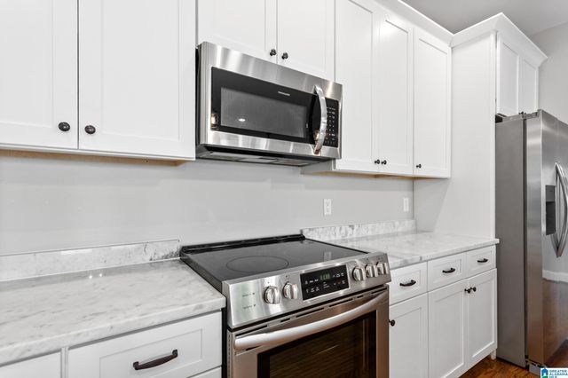 180 SHORELINE VIEW, Talladega, AL 35160