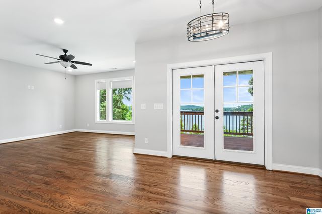 180 SHORELINE VIEW, Talladega, AL 35160