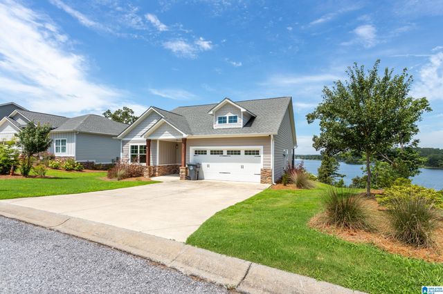 180 SHORELINE VIEW, Talladega, AL 35160