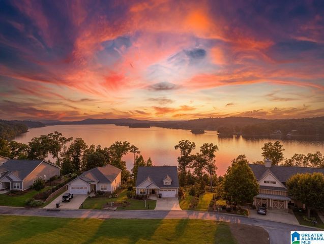 180 SHORELINE VIEW, Talladega, AL 35160