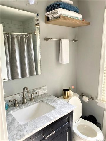 641 Hillside Avenue Unit 2, Mamaroneck, NY 10543