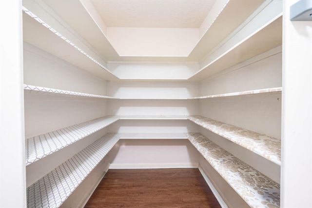 7906 Brookfield Street, Baytown, TX 77523