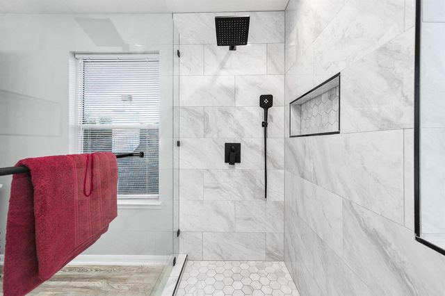 7906 Brookfield Street, Baytown, TX 77523