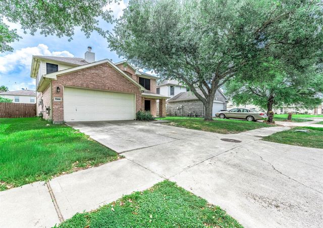 7906 Brookfield Street, Baytown, TX 77523